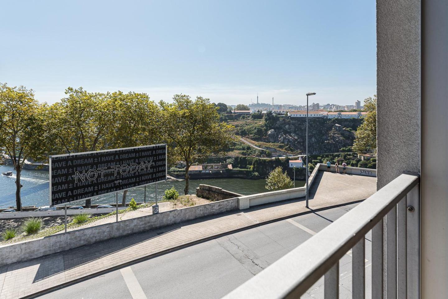 Guestready - Fantastic Apt Overlooking Douro River OOporto Exterior foto